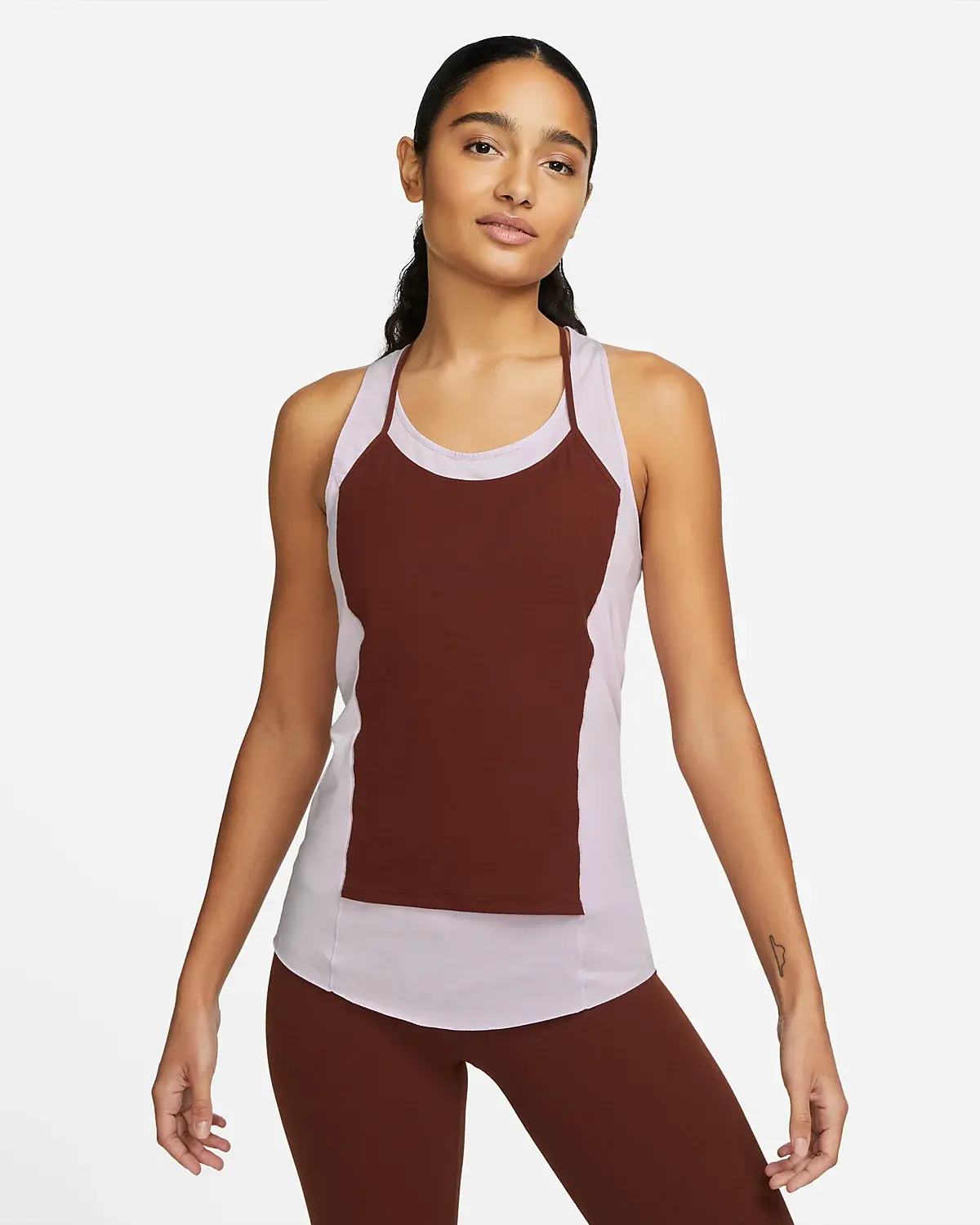 Nike Yoga Dri-FIT Luxe. 1