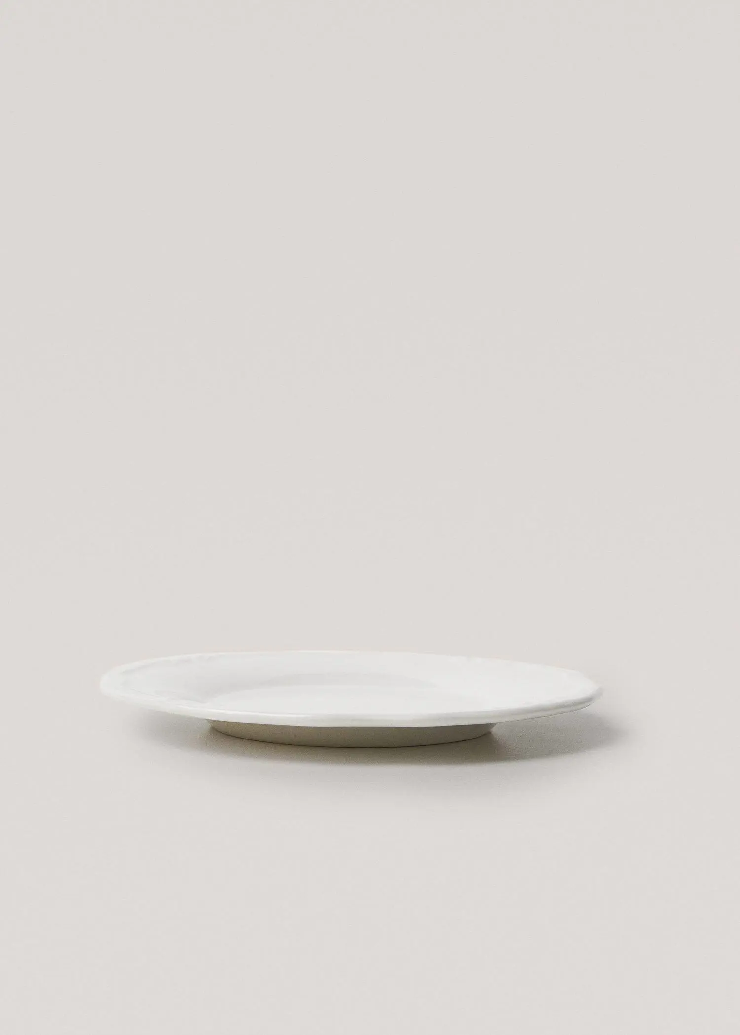 Mango Porcelain romantic dessert plate. 3