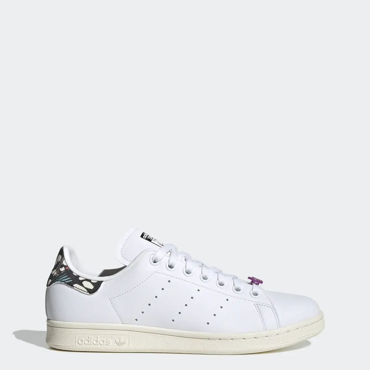 Adidas Stan Smith Shoes. 1