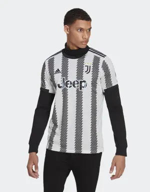 Adidas Juventus 22/23 Home Jersey. 2 Adidas Juventus 22/23 Home Jersey. 2