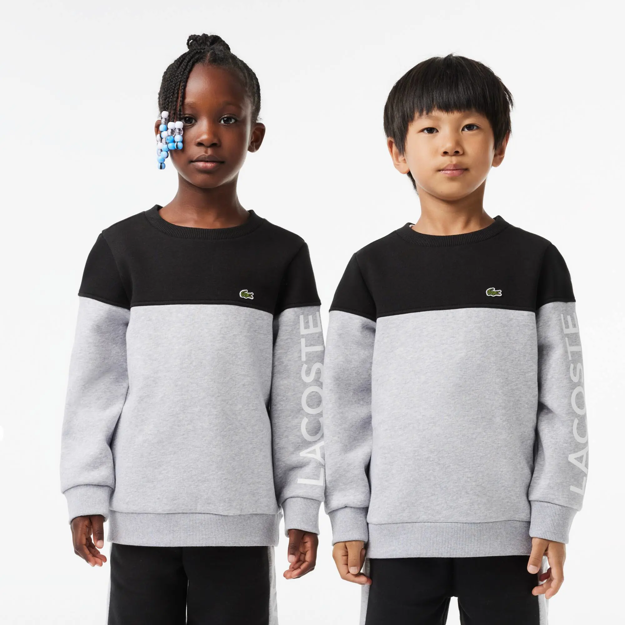 Lacoste Kinder Colorblock-Sweatshirt aus Bio-Baumwoll-Fleece. 1