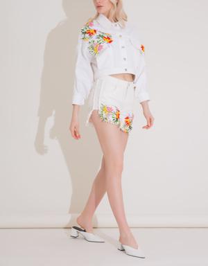 Floral Embroidery Detailed White Mini Jean Shorts