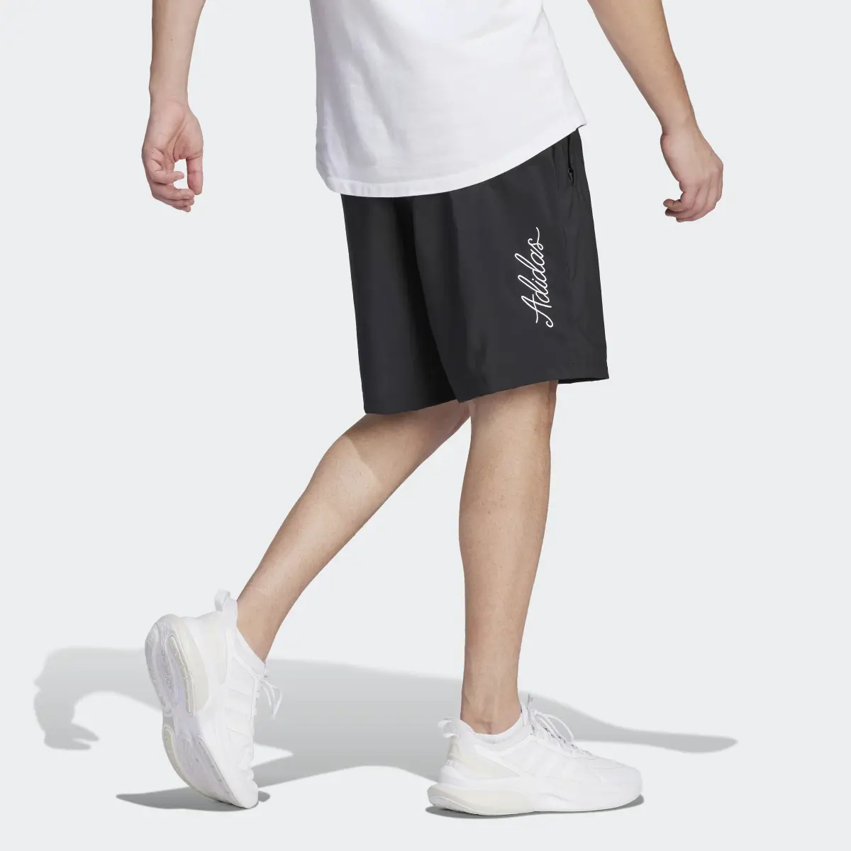 Adidas Shorts Scribble. 2