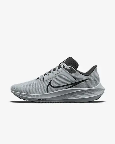 Nike Pegasus 40 By You. 1