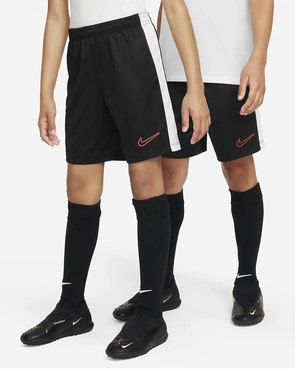 Nike Dri-FIT Academy23. 1