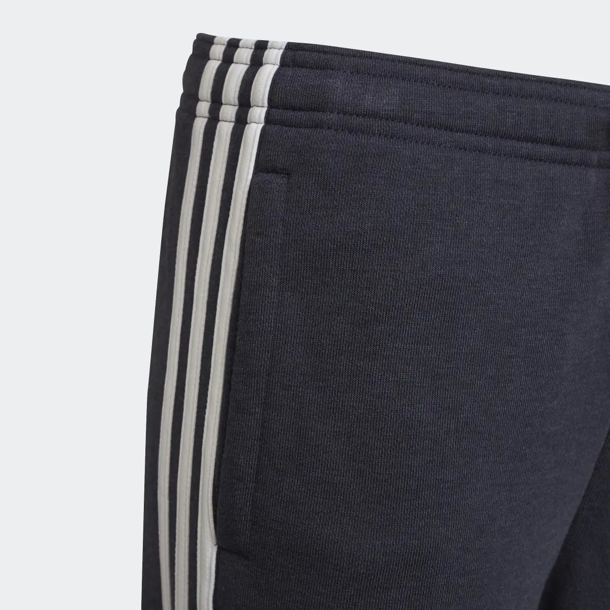 Adidas Essentials 3-Stripes Joggers. 3