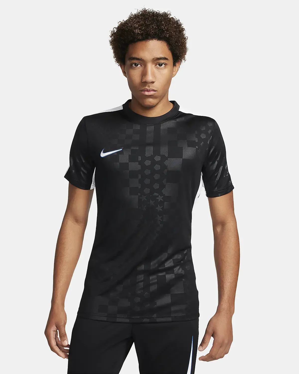 Nike Academy. 1