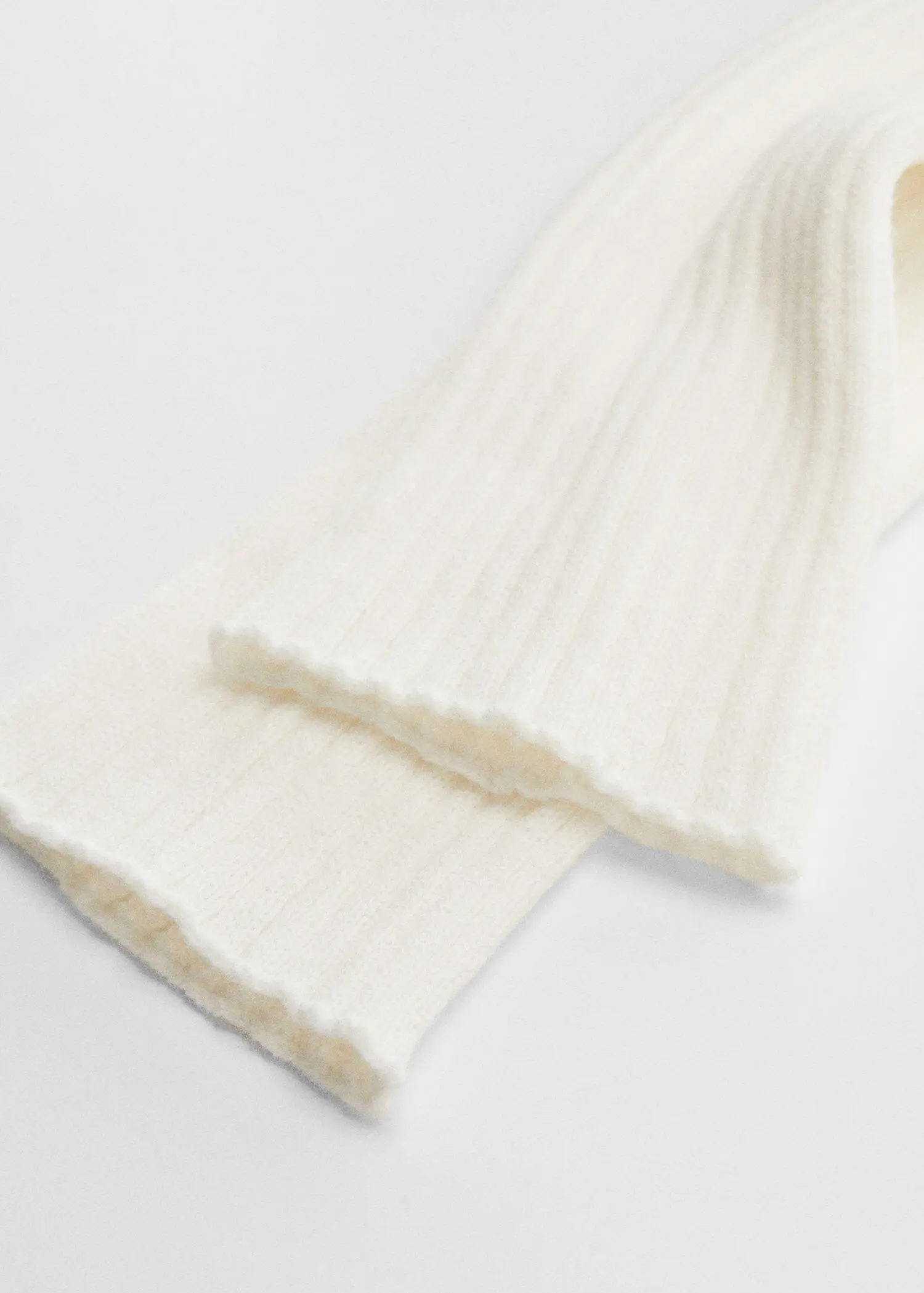 Mango Rib-knit legwarmers. 2