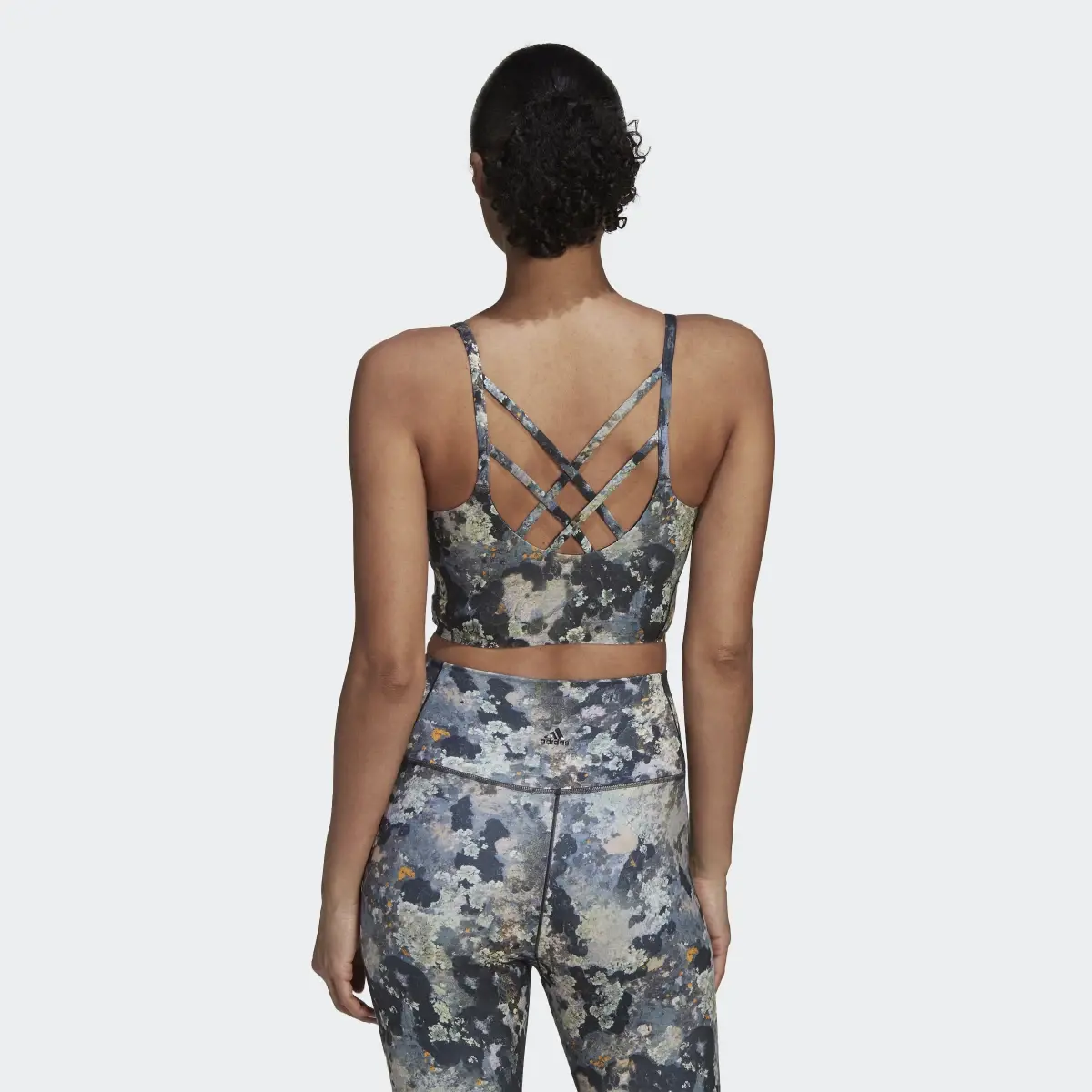 Adidas Brassière Yoga Light-Support Long Line Graphic. 3