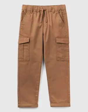 straight leg cargo trousers