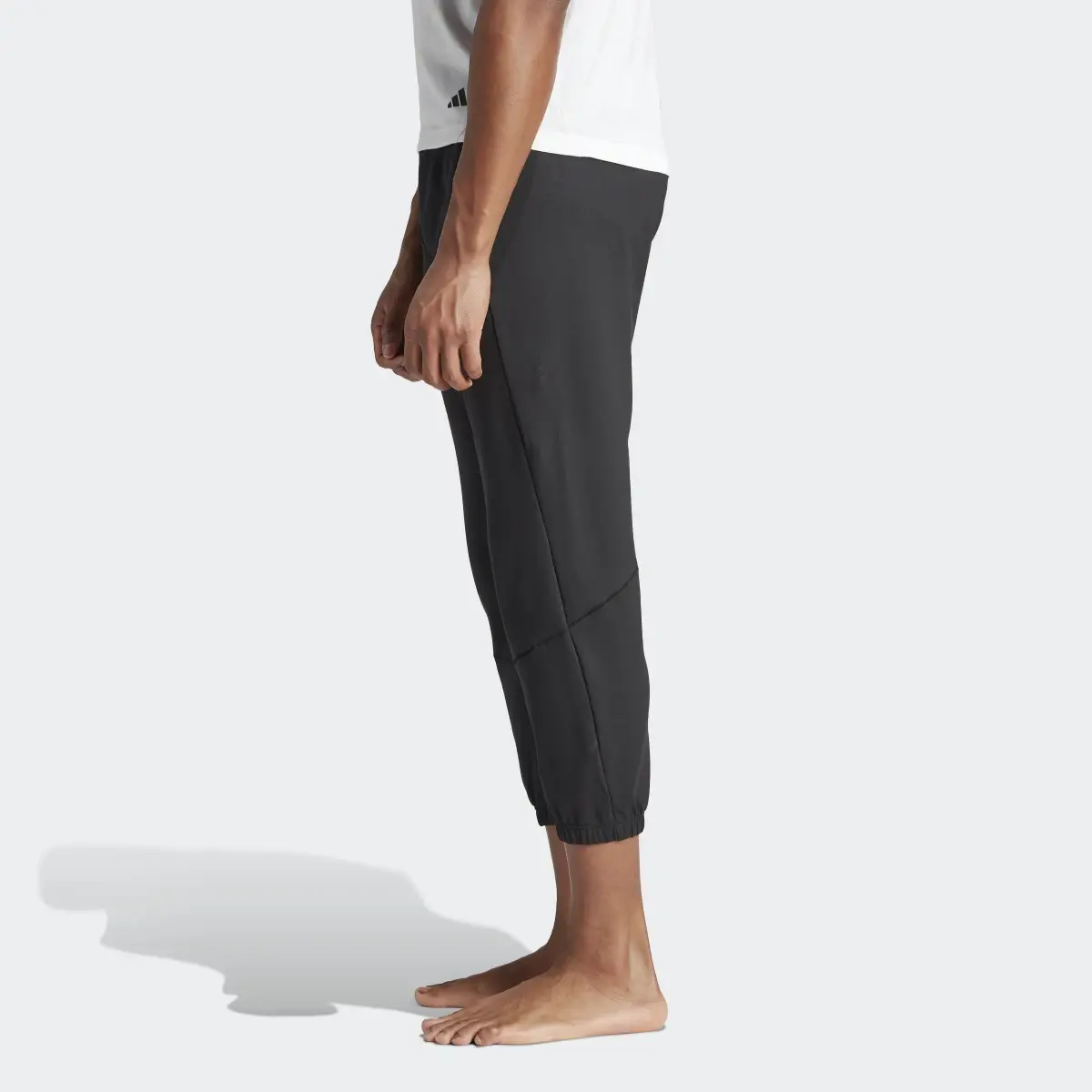 Adidas Designed for Training Yoga Training 7/8 Pants. 2