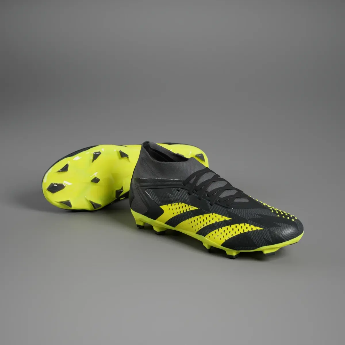 Adidas Predator Accuracy Injection.2 Çim Saha Kramponu. 1