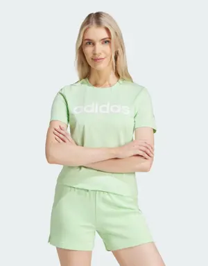 Playera LOUNGEWEAR Essentials Logo Ajustada