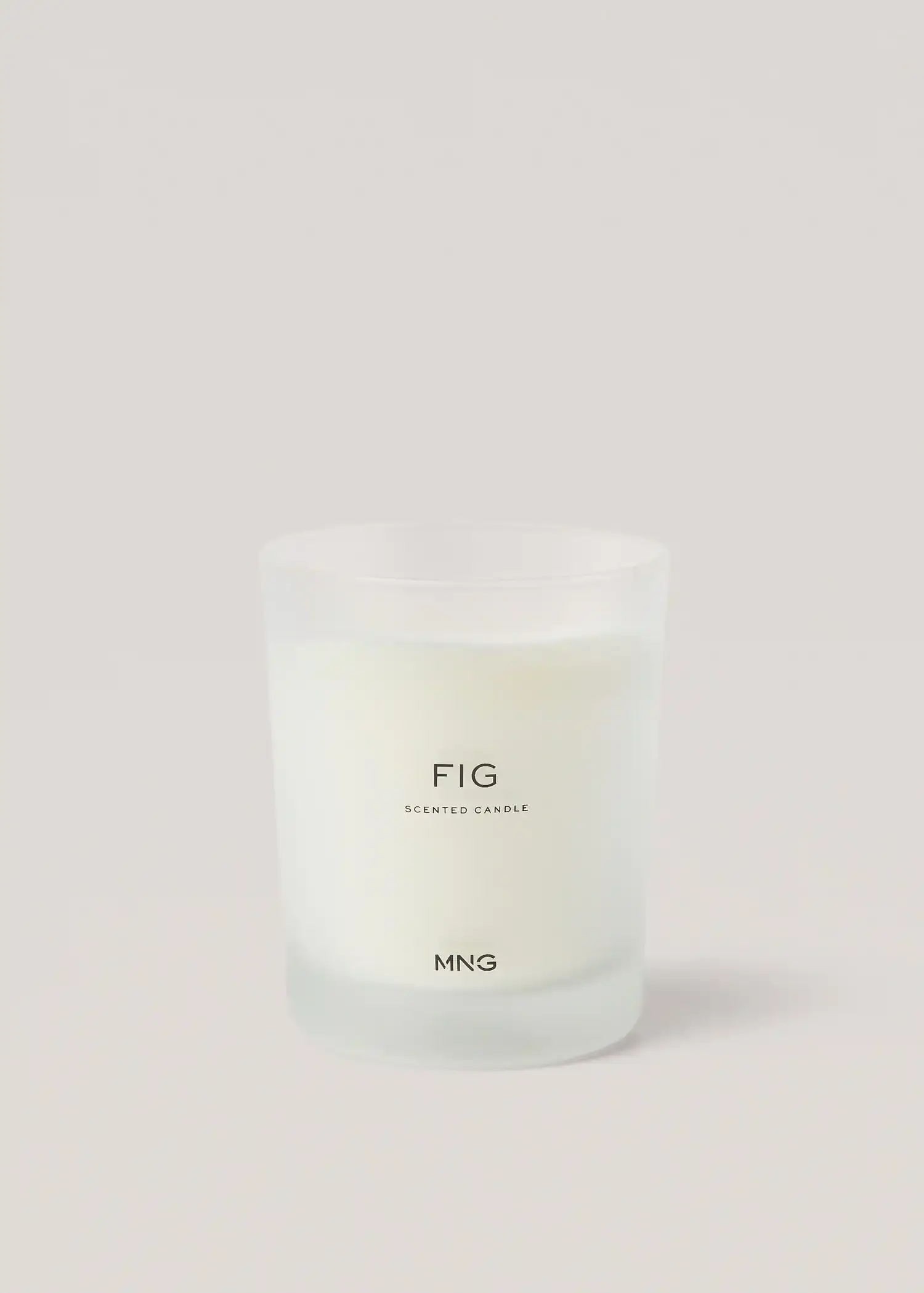 Mango Fig scented candle. 1