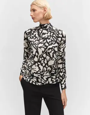 High-neck blouse with bow