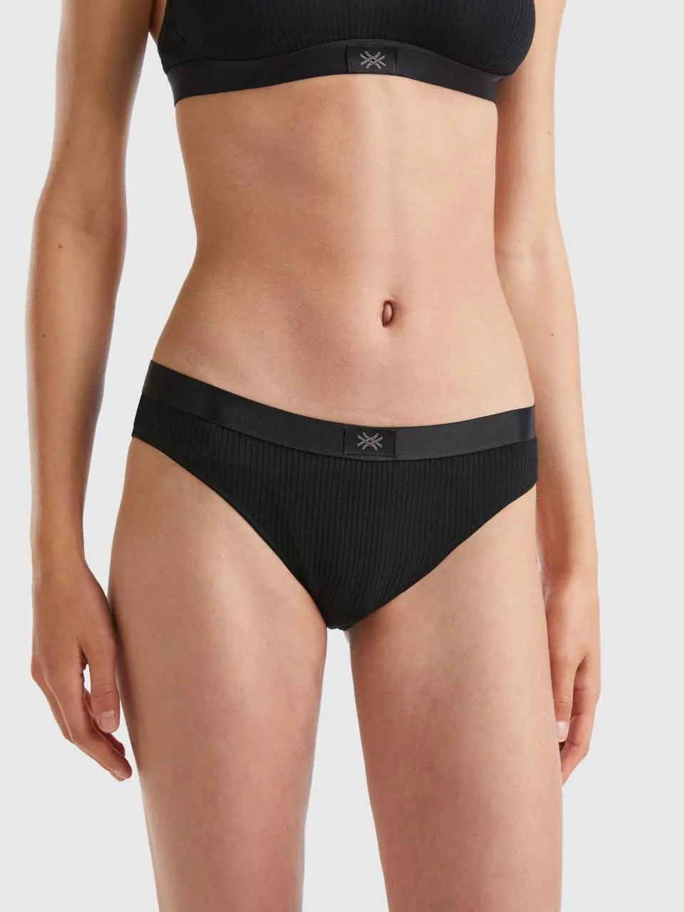 Benetton ribbed low-rise briefs. 1