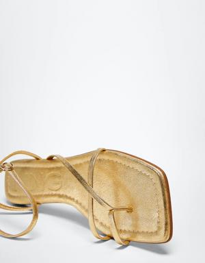 Decorative strap sandals