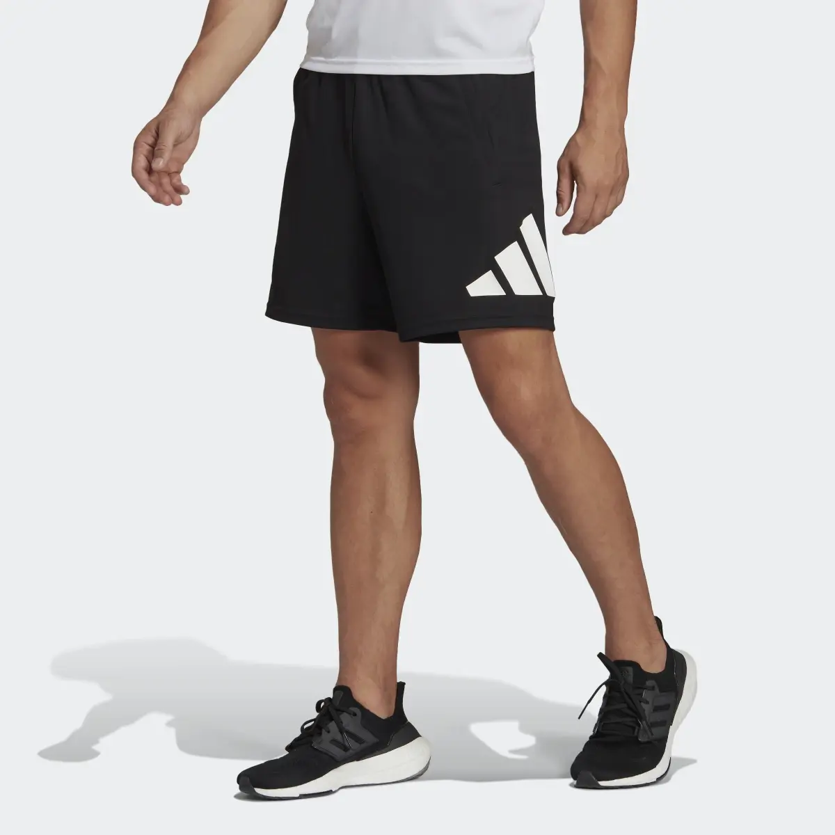 Adidas Short da allenamento Train Essentials Logo. 1