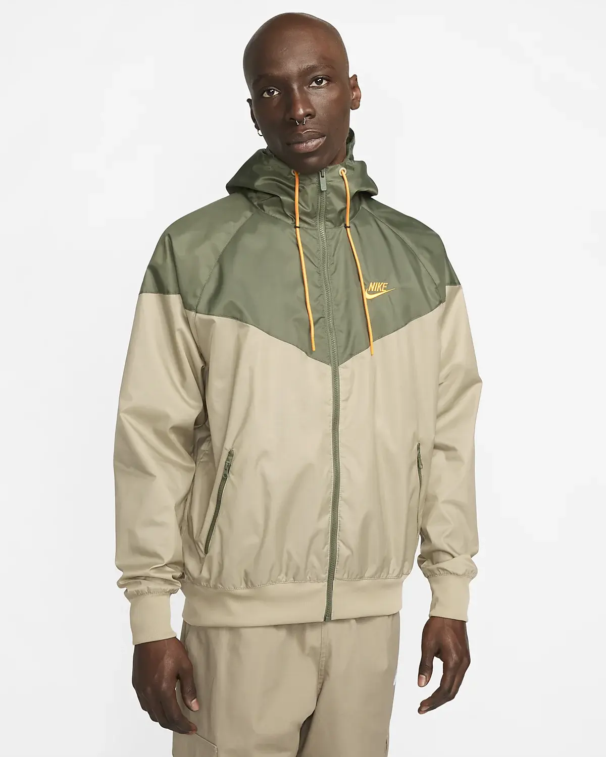 Nike Sportswear Windrunner. 1