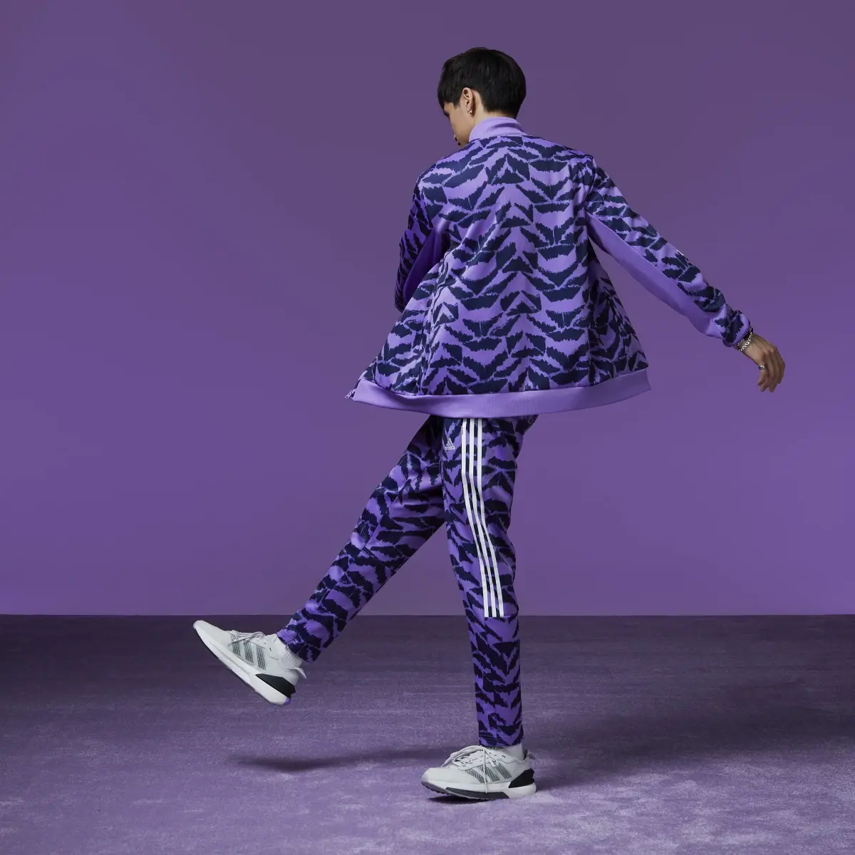 Adidas Tiro Suit-Up Eşofman Üstü. 3