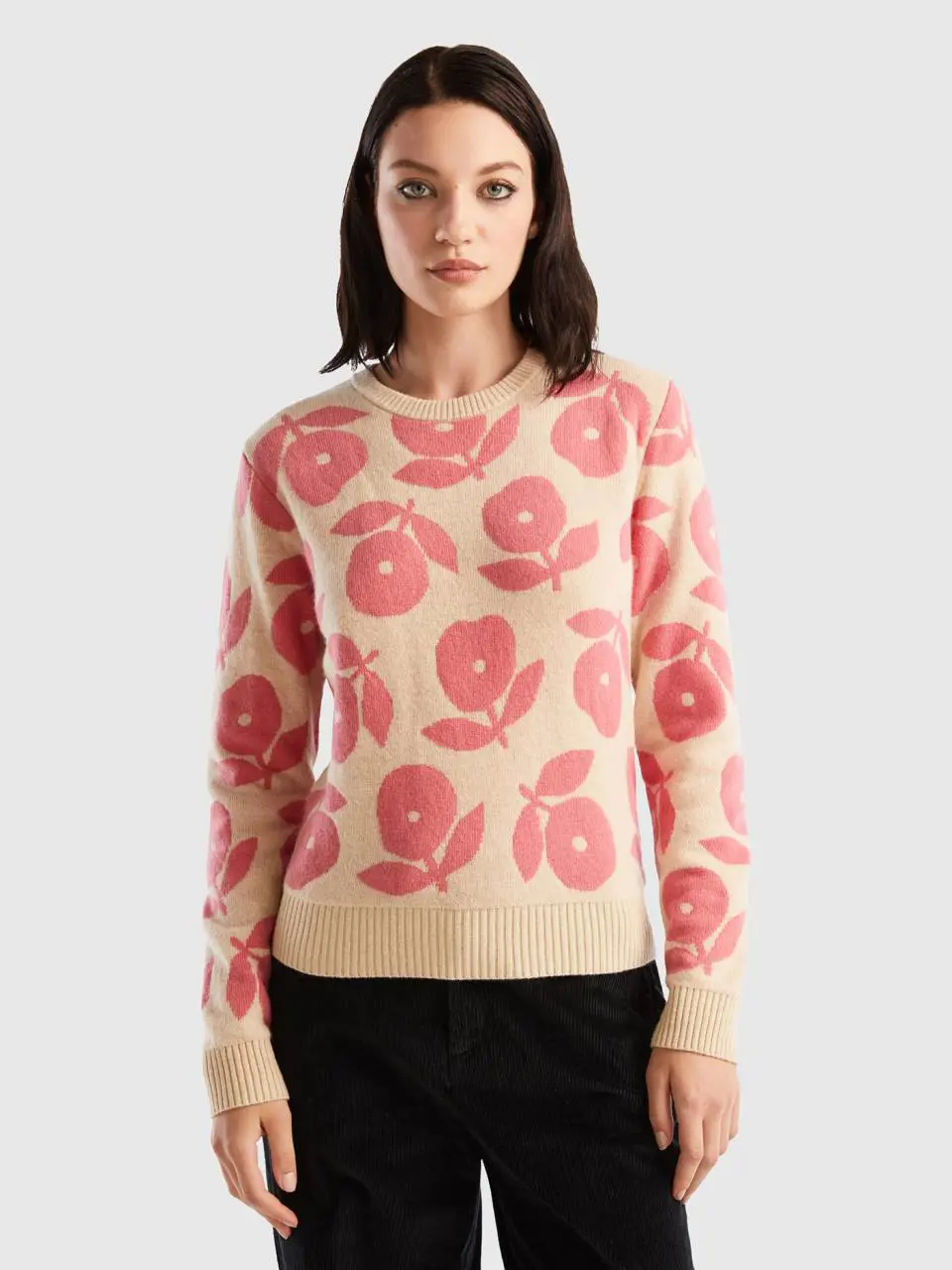 Benetton sweater with floral inlays. 1