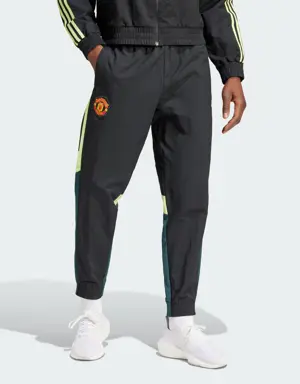 Adidas Manchester United Woven Track Tracksuit Bottoms. 2
