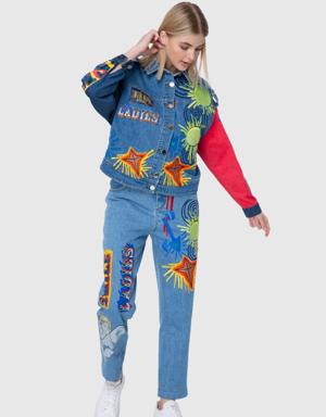 Color Printing And Embroidery Detailed Mom Jean