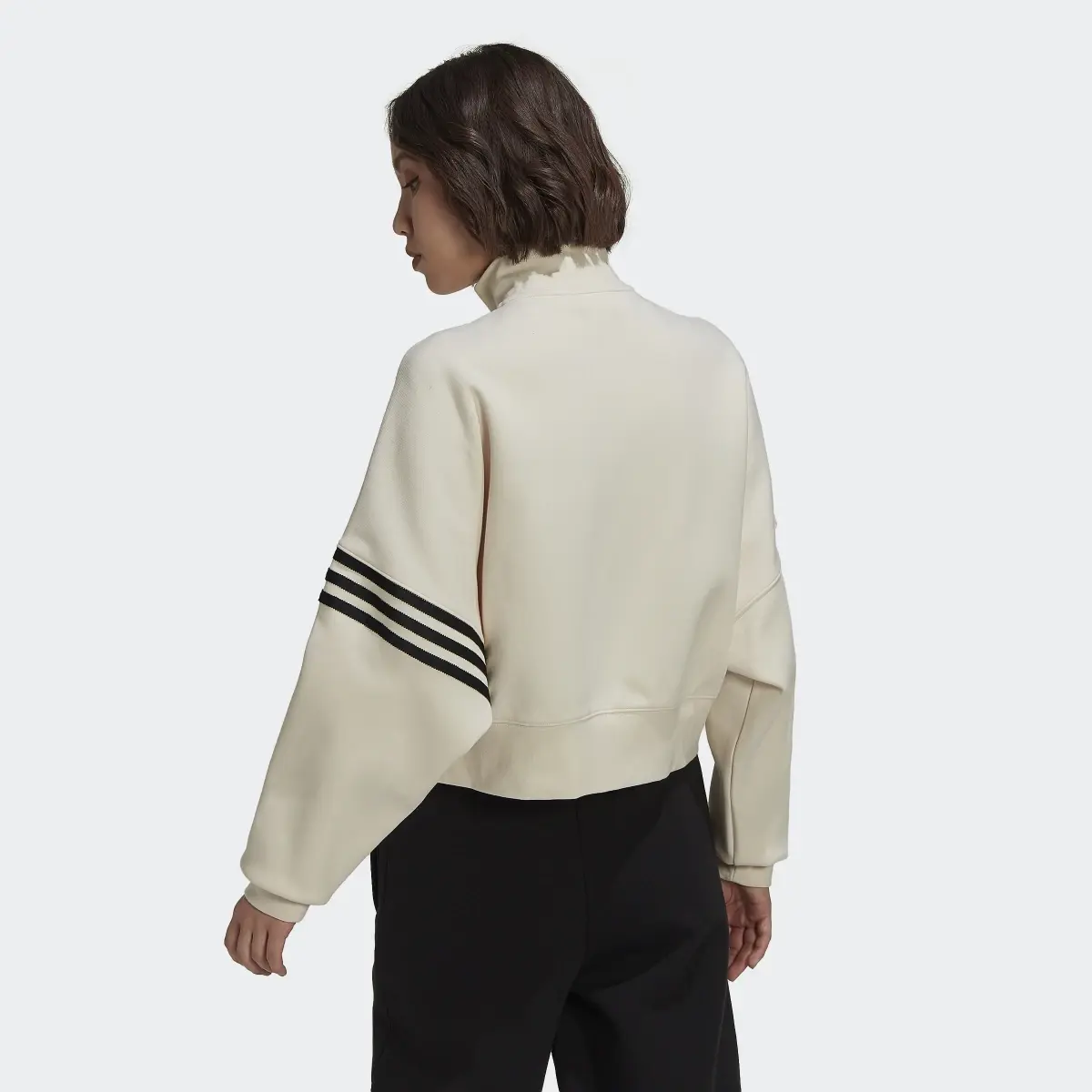 Adidas Adicolor Neuclassics Track Jacket. 3