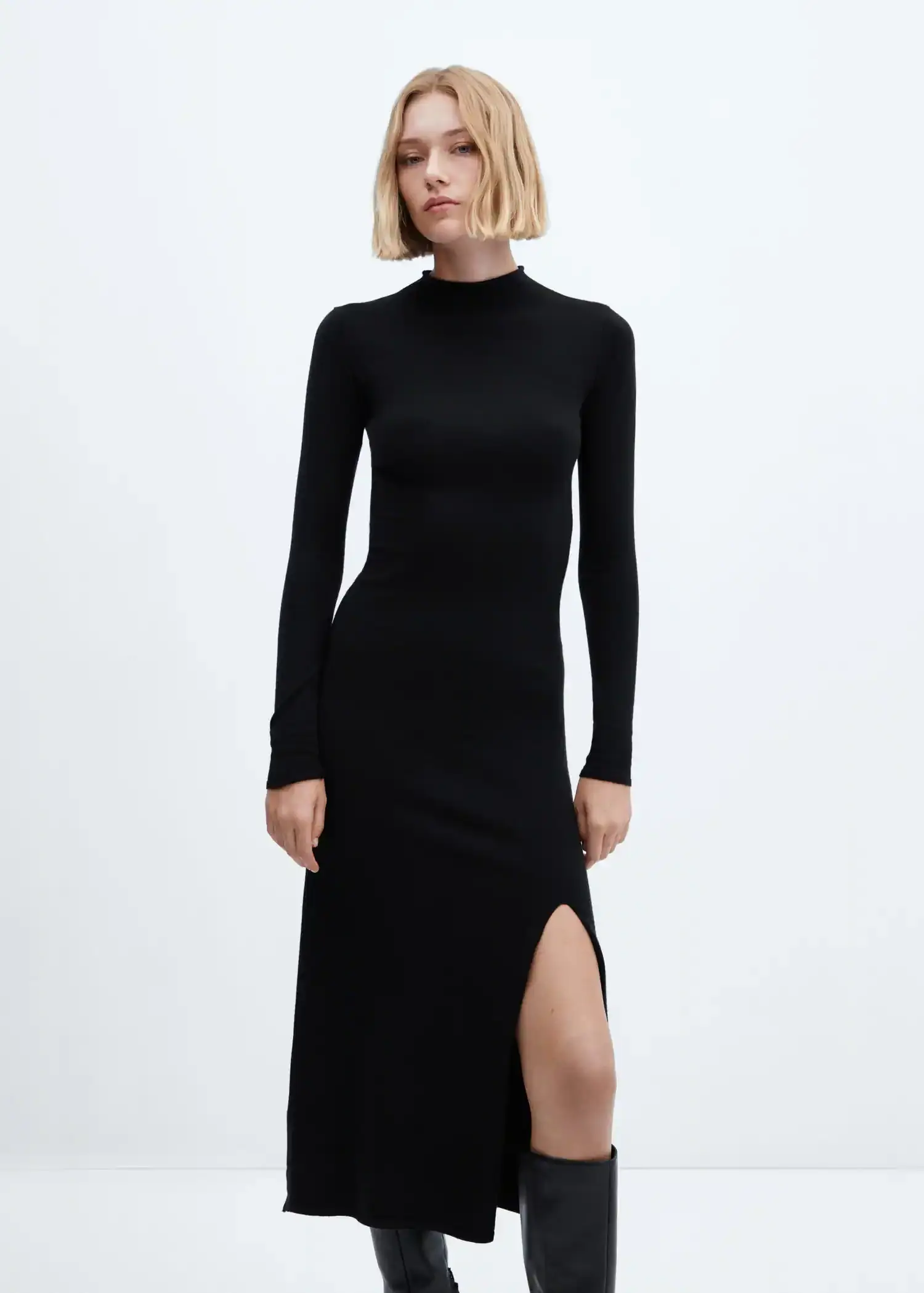 Mango Knitted dress with side slit . 2