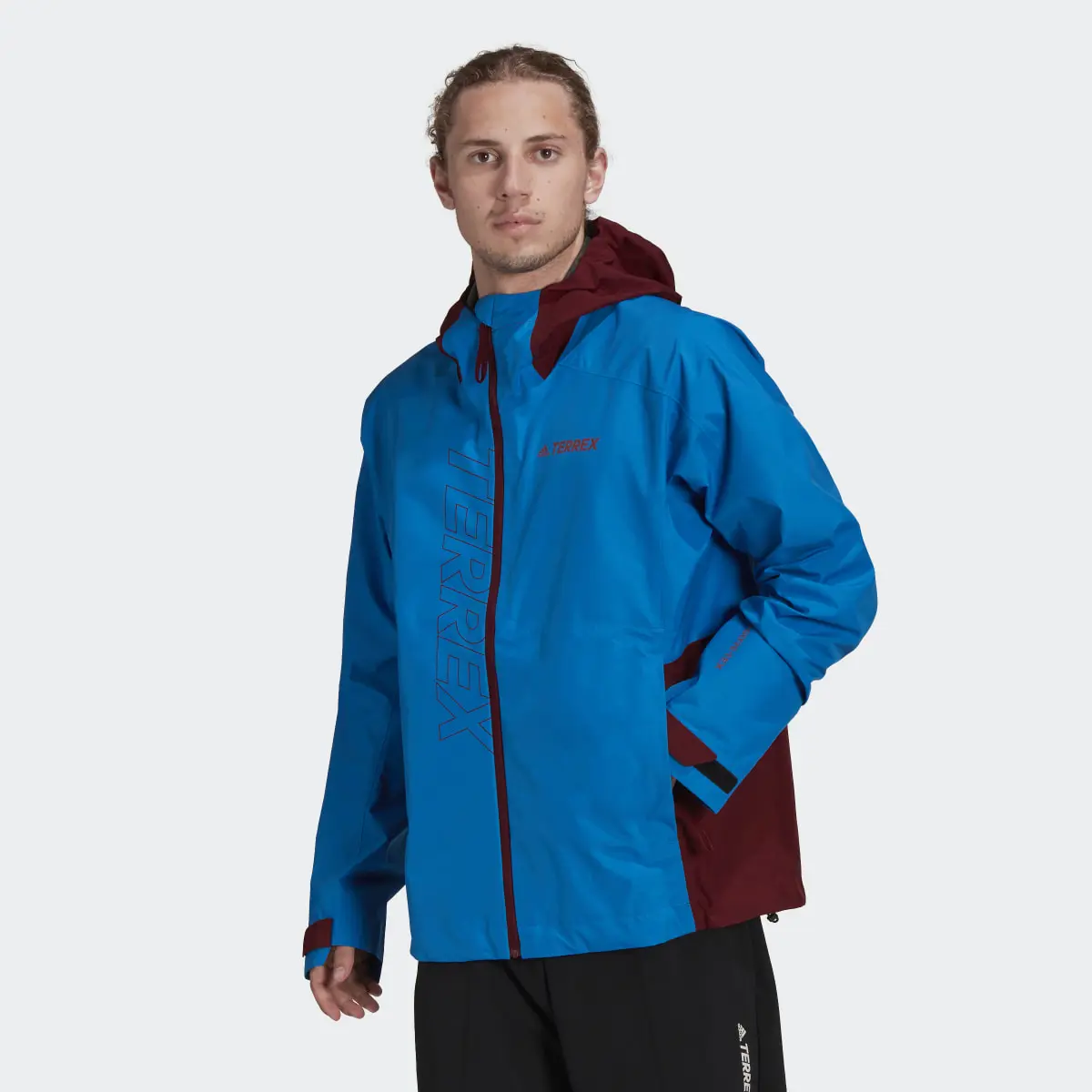 Adidas Terrex GORE-TEX Paclite Rain Jacket. 2