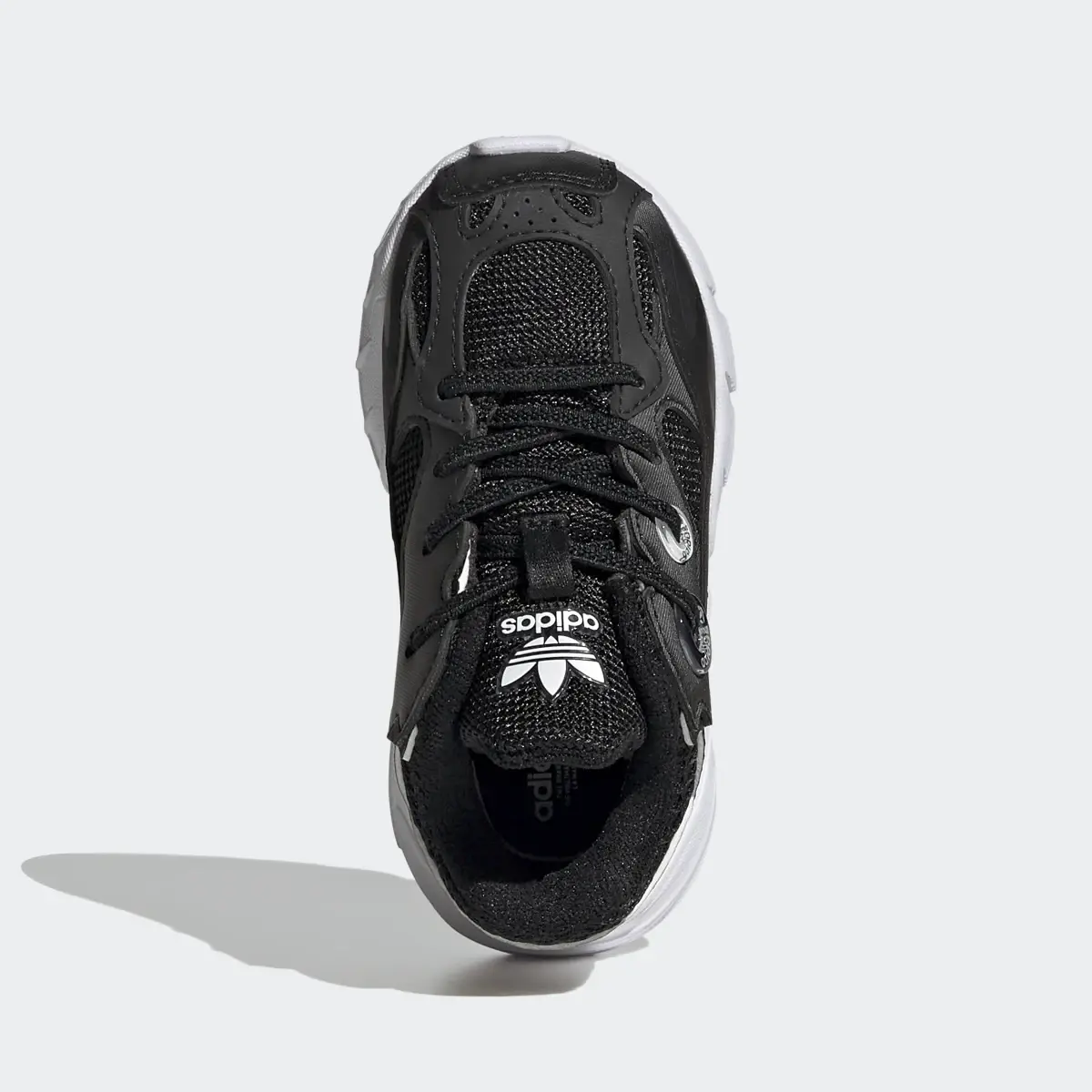 Adidas Astir Schuh. 3