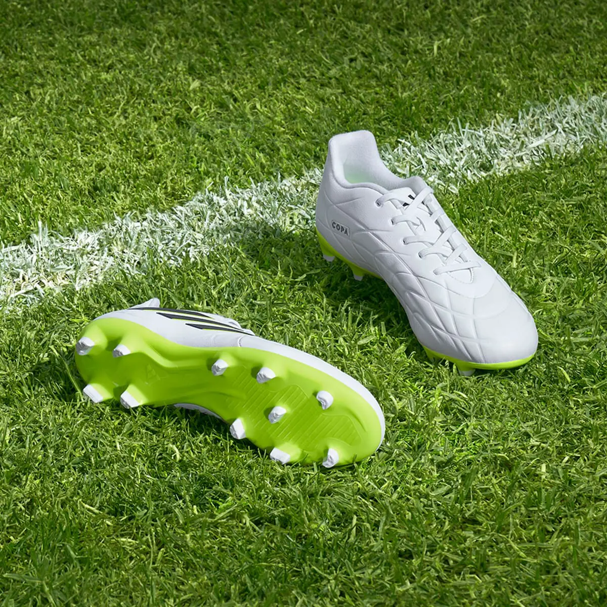 Adidas Botas de Futebol Copa Pure II.3 – Piso firme. 2