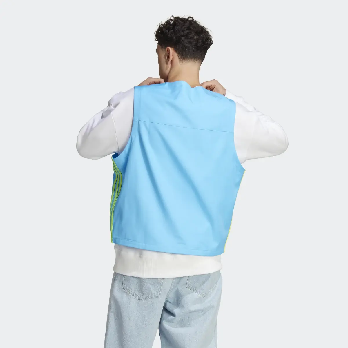 Adidas Kidcore Utility Vest. 3