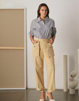 Moda Tutkusu Fermuar Detaylı Geniş Kesim Pantolon
