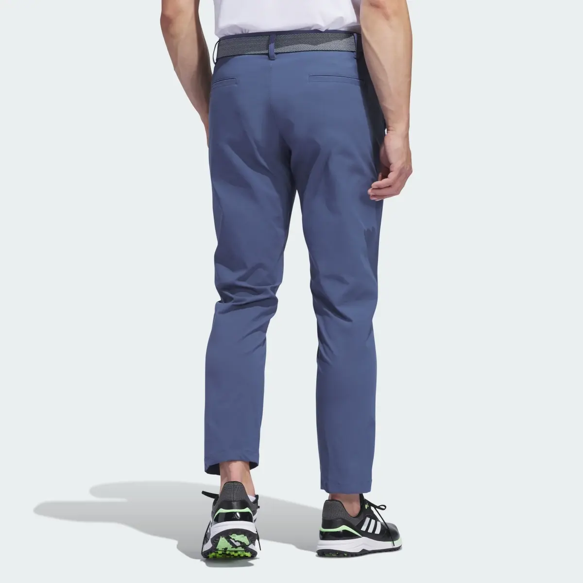 Adidas Pantaloni Ultimate365 Chino. 2