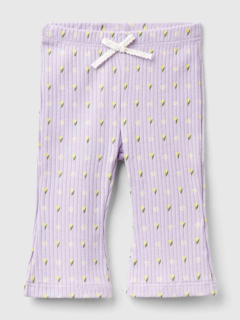 Benetton leggings with floral print. 1