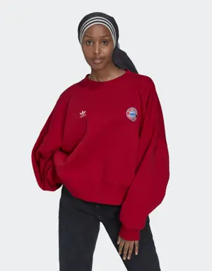 FC Bayern Essentials Trefoil Crewneck Sweatshirt