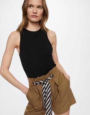 Slouchy pleated shorts