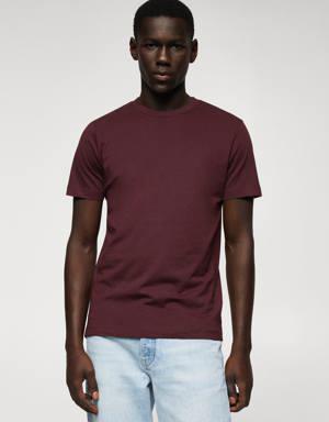 Basic lightweight cotton t-shirt