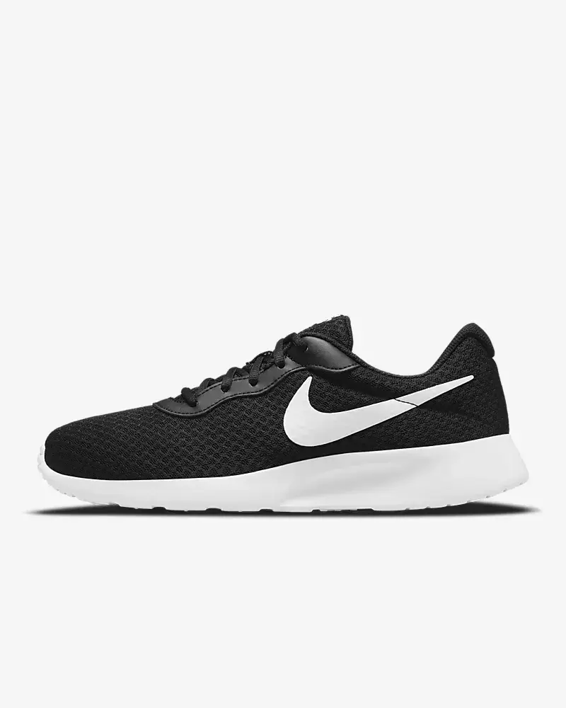 Nike Tanjun. 1