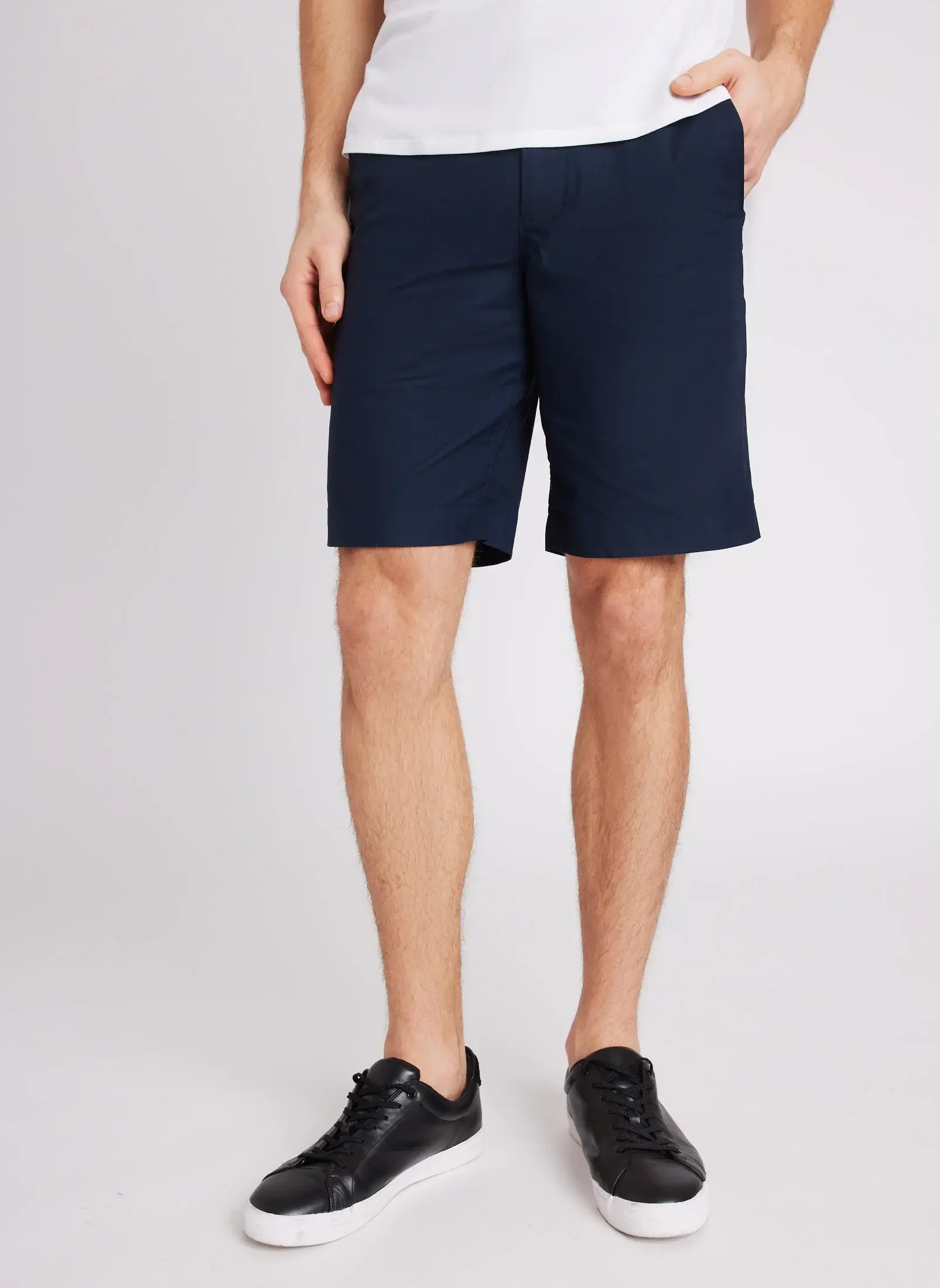 Kit And Ace Navigator Essential Shorts 10". 1