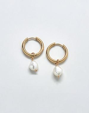 Gold Single Pearl Huggie Earrings gold