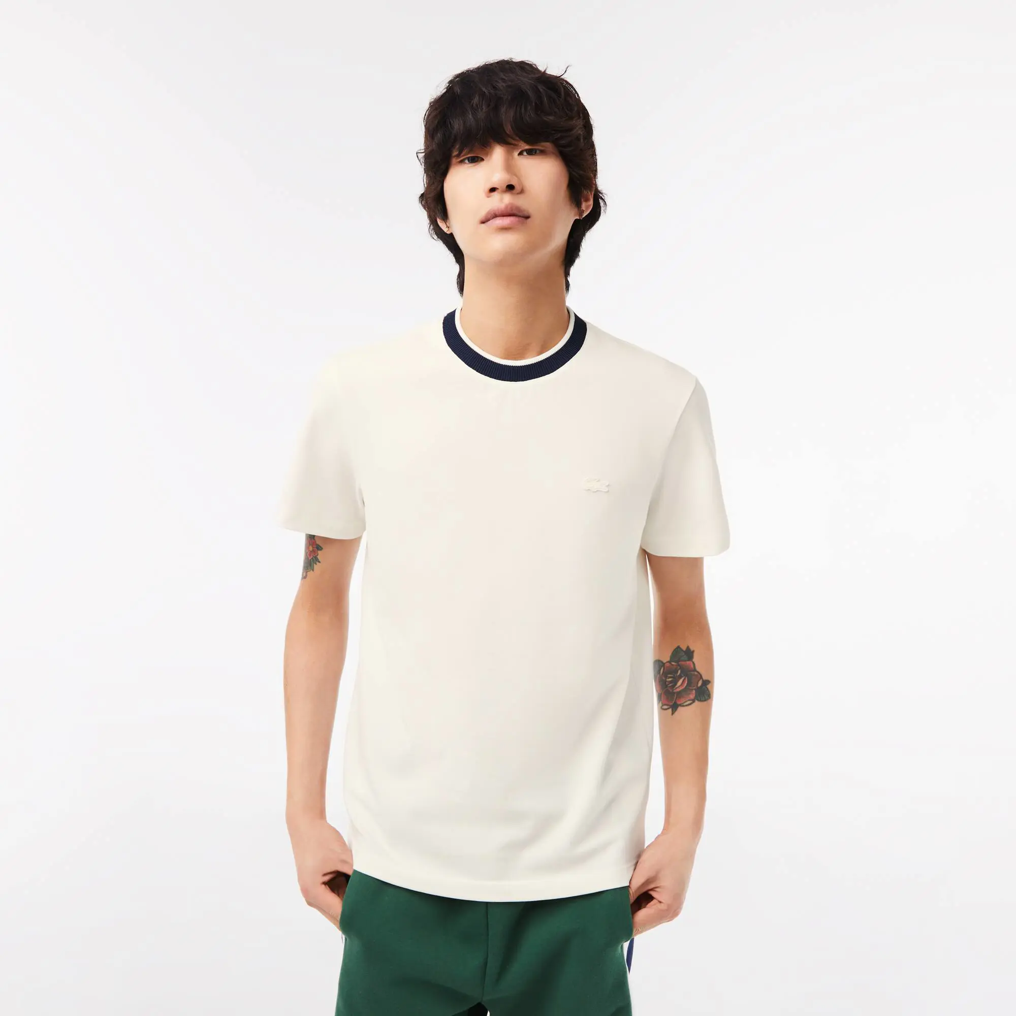 Lacoste T-shirt da uomo regular fit in piqué elasticizzato Lacoste. 1