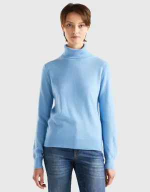 light blue turtleneck in pure cashmere
