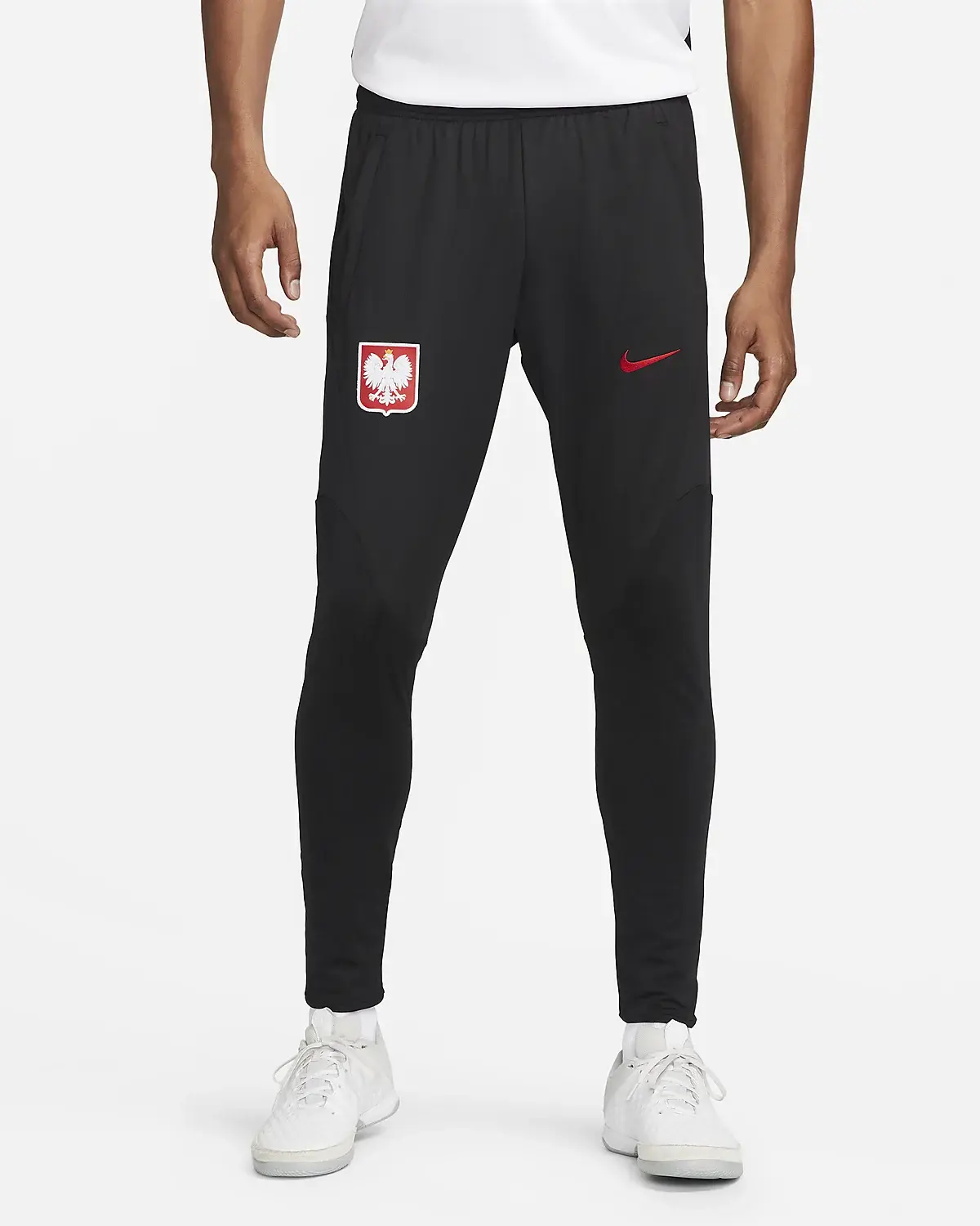 Nike Strike Polónia. 1