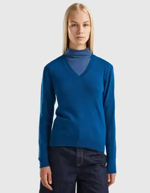 blue v-neck sweater in pure merino wool