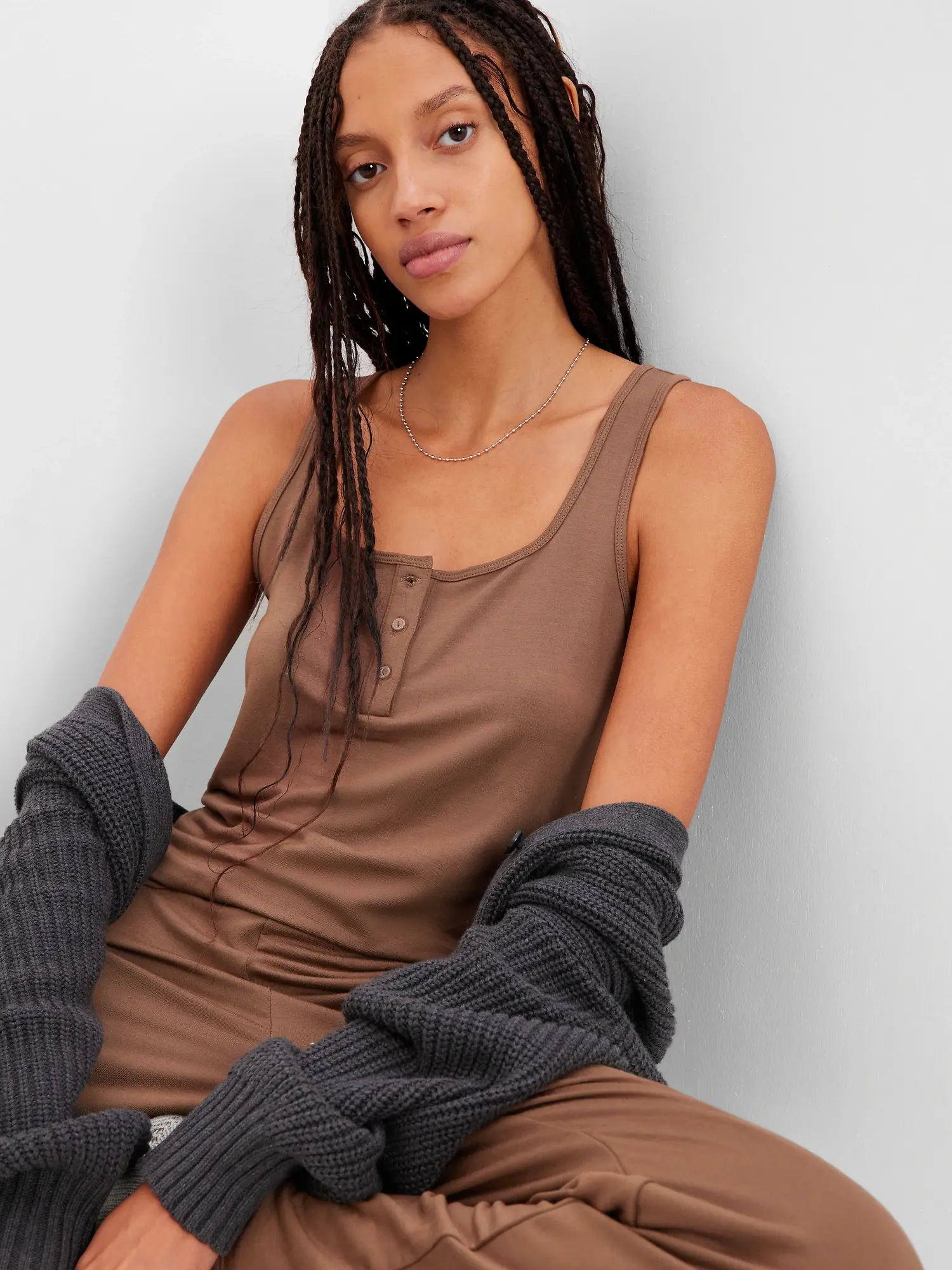 Gap LENZING&#153 Modal Supersoft Henley Tank Top brown. 1