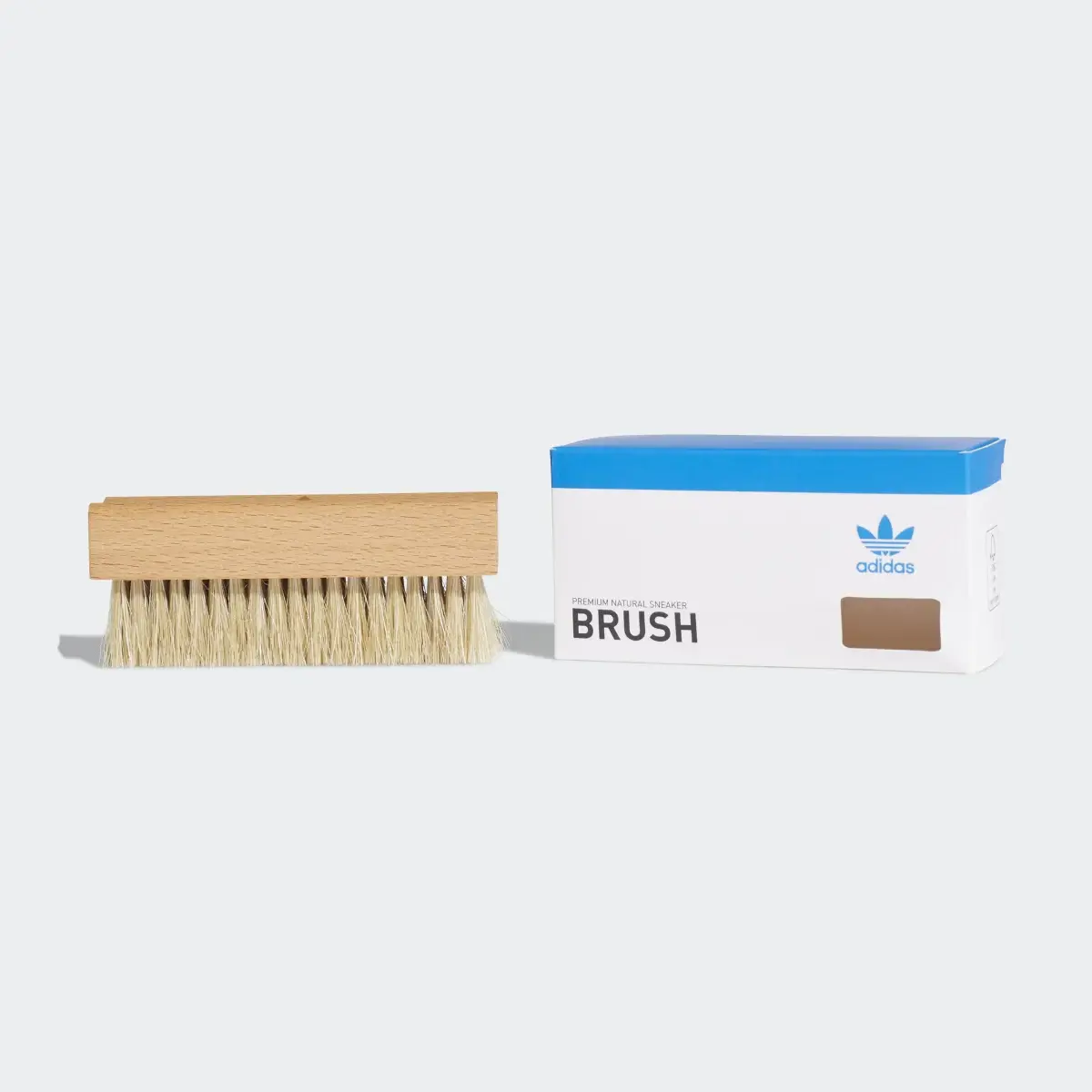 Adidas Premium Brush. 2