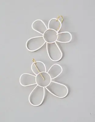 American Eagle O Daisy Drop Earrings. 1