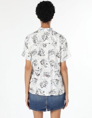 Regular Fit Shirt Neck Çiçek Baskılı Beyaz Kadın Kısa Kol Gömlek